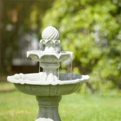 Vogelsbrunn Springbrunnen 60x90cm 3W Solar Akku Beton-Optik 6 Vogelsbrunn Springbrunnen 60x90cm 3W Solar Akku Beton-Optik -Garten Store 10029039 yy 0004 ambient Blumfeldt Vogelsbrunn Zierbrunnen Solar reedit v2