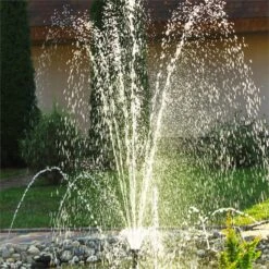 Wasserwerk 250 Wasserpumpe Solar Springbrunnen 250 L/h LED Akku 11 Wasserwerk 250 Wasserpumpe Solar Springbrunnen 250 L/h LED Akku -Garten Store 10029901 yy 0006 ambient Blumfeldt Wasserwerk 250 Solar Springbrunnen LED