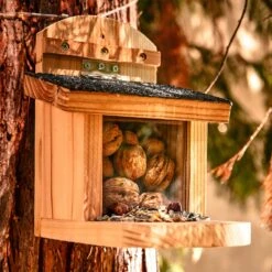 Futterhaus Für Eichhörnchen Flachdach Zedernholz Bitumen Unbehandelt -Garten Store 10038115 yy 0005 logo